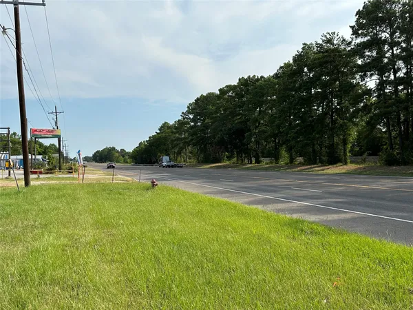 $279,900 | 1884 South Robb Street, Trinity, TX 75862