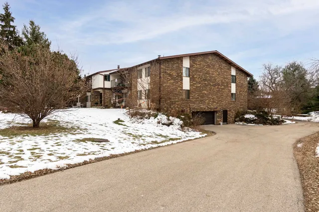 $164,900 | 1009 North Sunny Vale Lane, Unit C, Madison, WI 53713