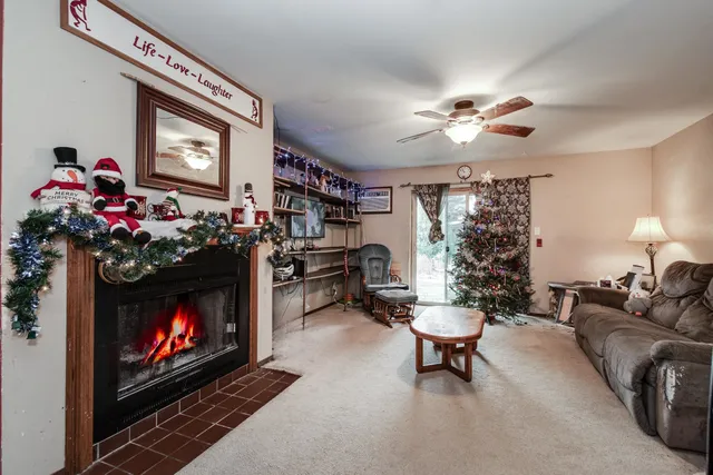 $164,900 | 1009 North Sunny Vale Lane, Unit C, Madison, WI 53713