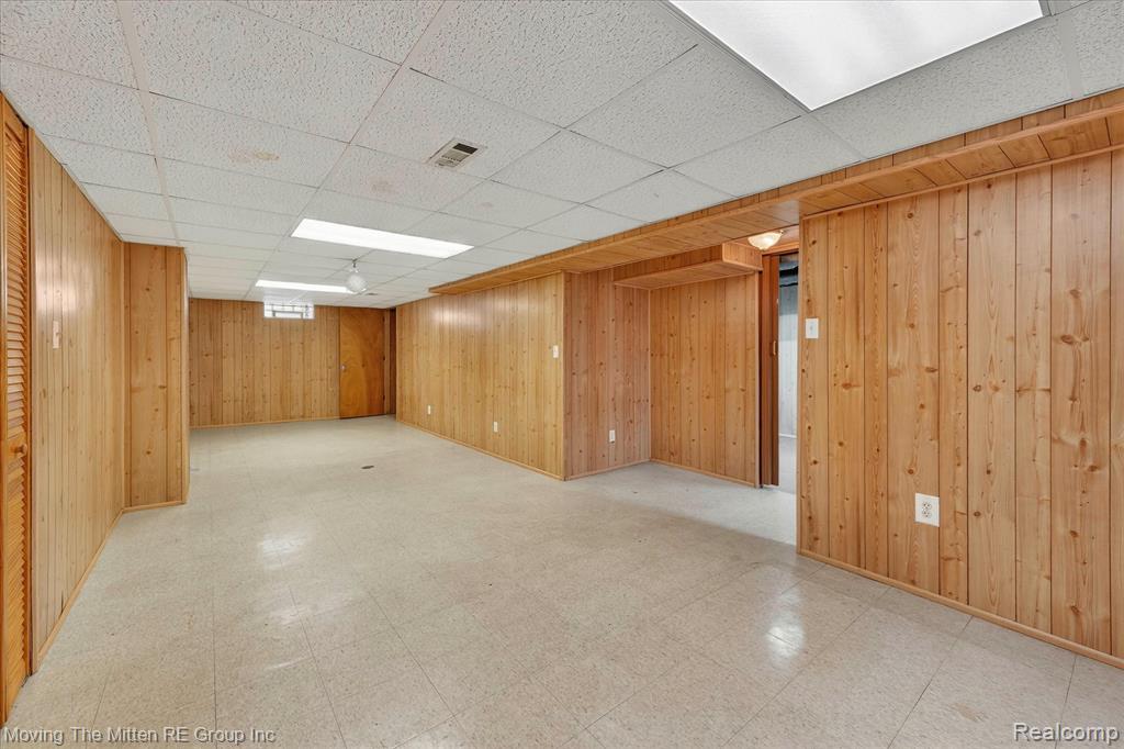 17049 Reno Street Riverview, MI 48193 - Photo 31 of 71