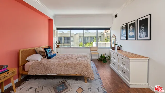 $4,750 | 7135 Hollywood Boulevard, Unit 509, Los Angeles, CA 90046