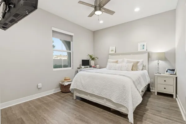 $799,000 | 4382 Pacifica Way, Unit 4, Oceanside, CA 92056