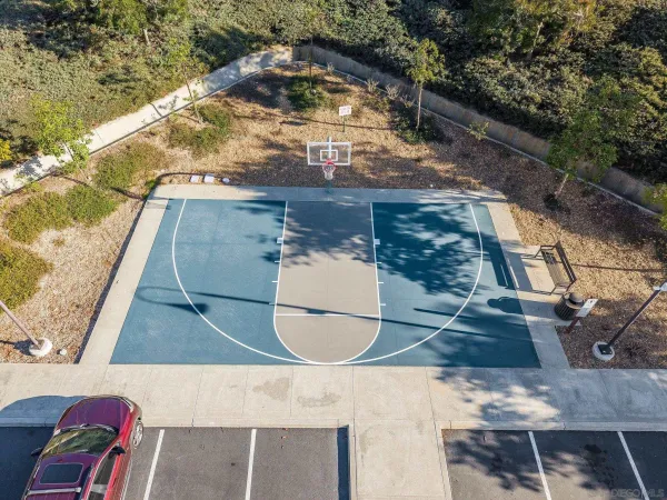 $799,000 | 4382 Pacifica Way, Unit 4, Oceanside, CA 92056