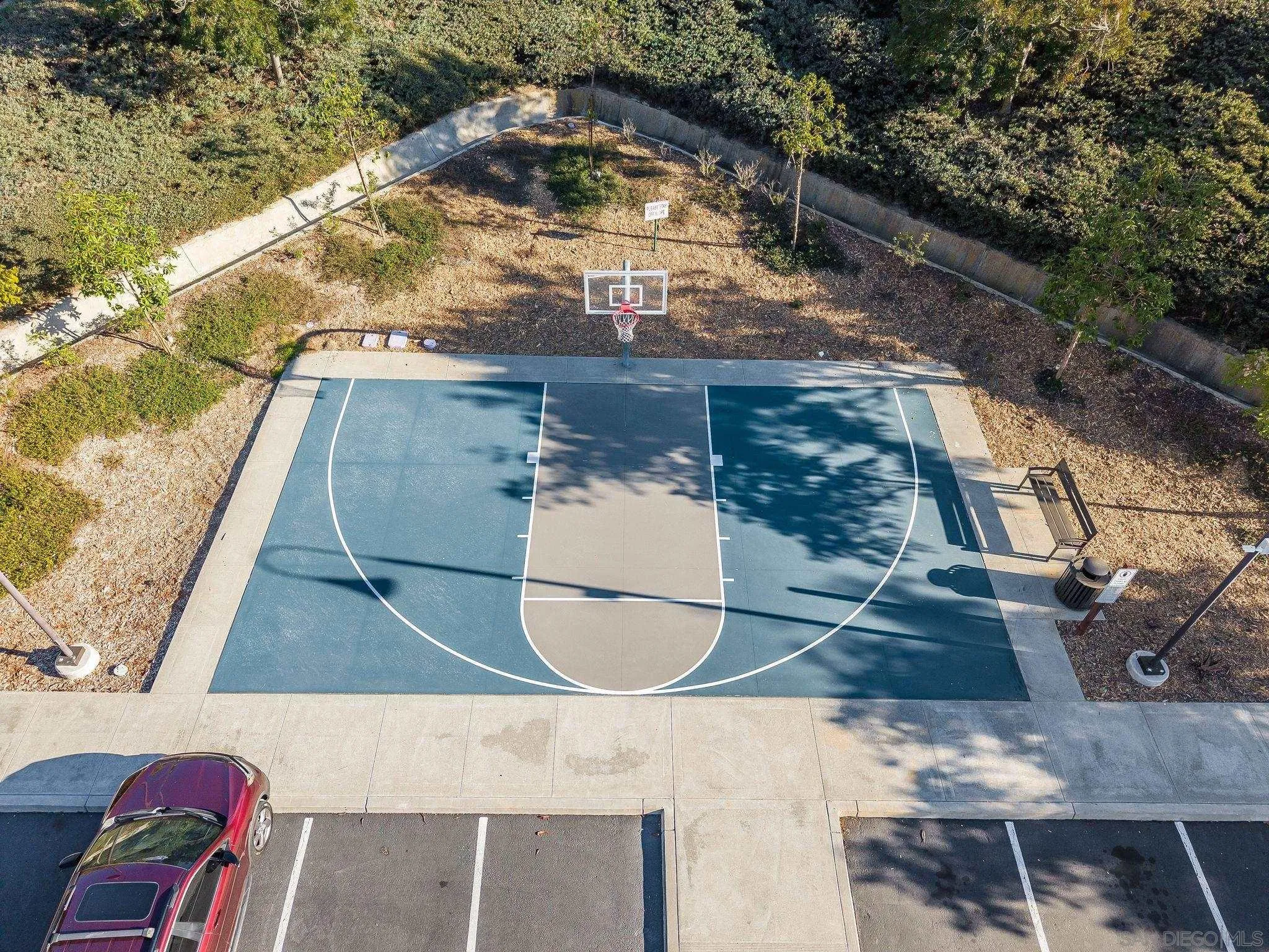 4382 Pacifica Way, Unit 4 Oceanside, CA 92056 - Photo 34 of 42