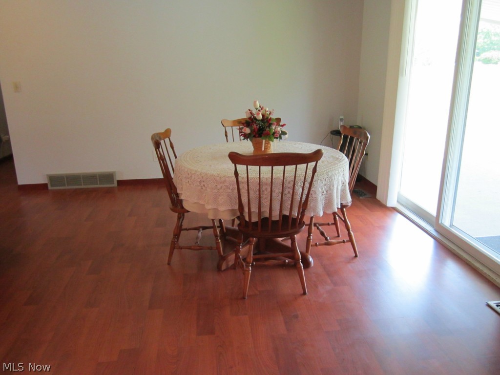 13701 Radcliffe Road Chardon, OH 44024 - Photo 15 of 25