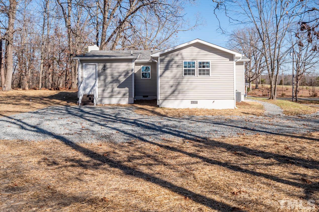 5880 Preacher Hayes Road Mebane, NC 27302 - Photo 5 of 22 Gallery Image 5