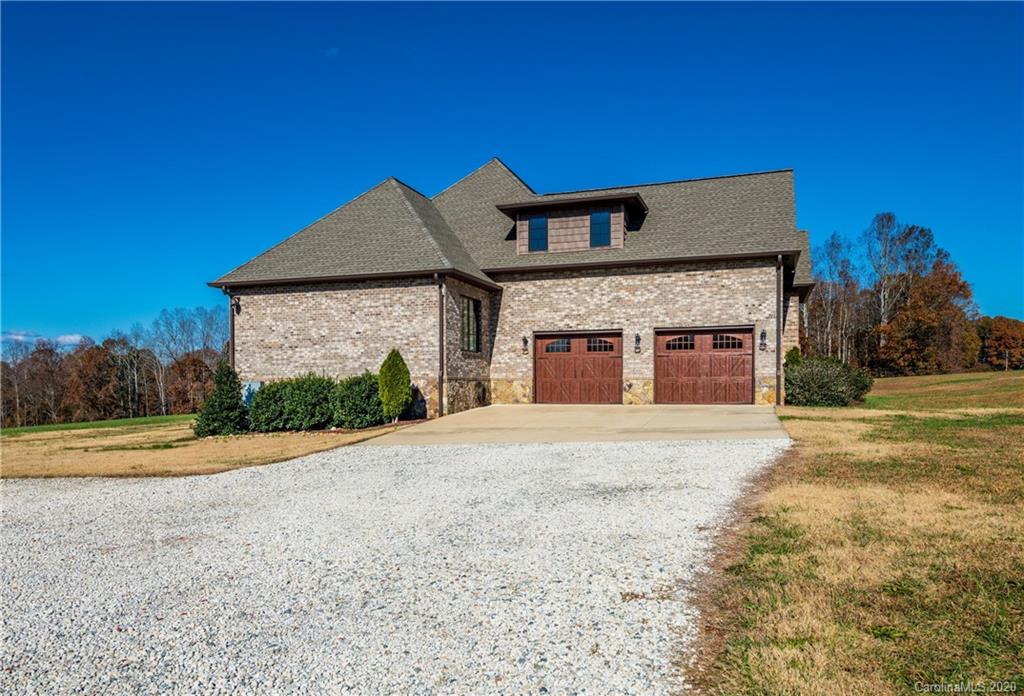 164 Rustic Road Mooresville, NC 28115 - Photo 3 of 48 Gallery Image 3