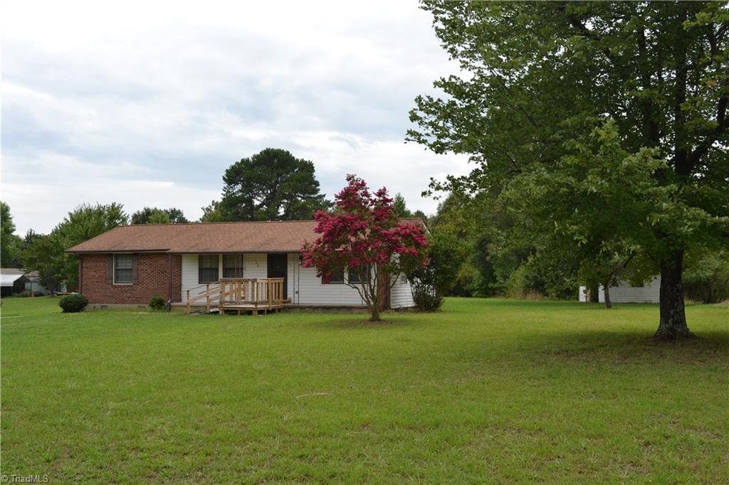 100 Dalton Loop Road Stoneville, NC 27048 - Photo 5 of 10 Gallery Image 5