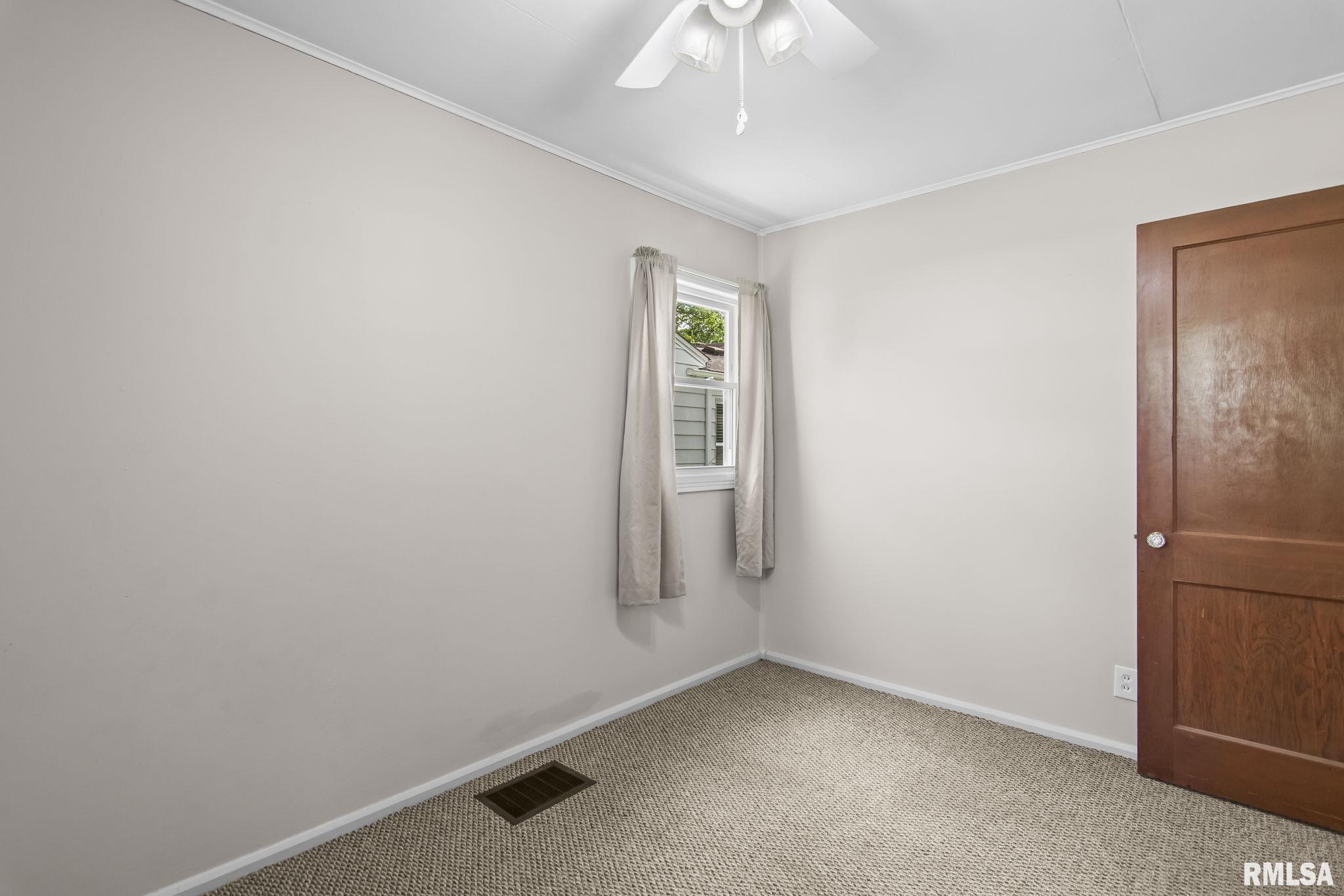 1605 North 21st Street Springfield, IL 62702 - Photo 21 of 31