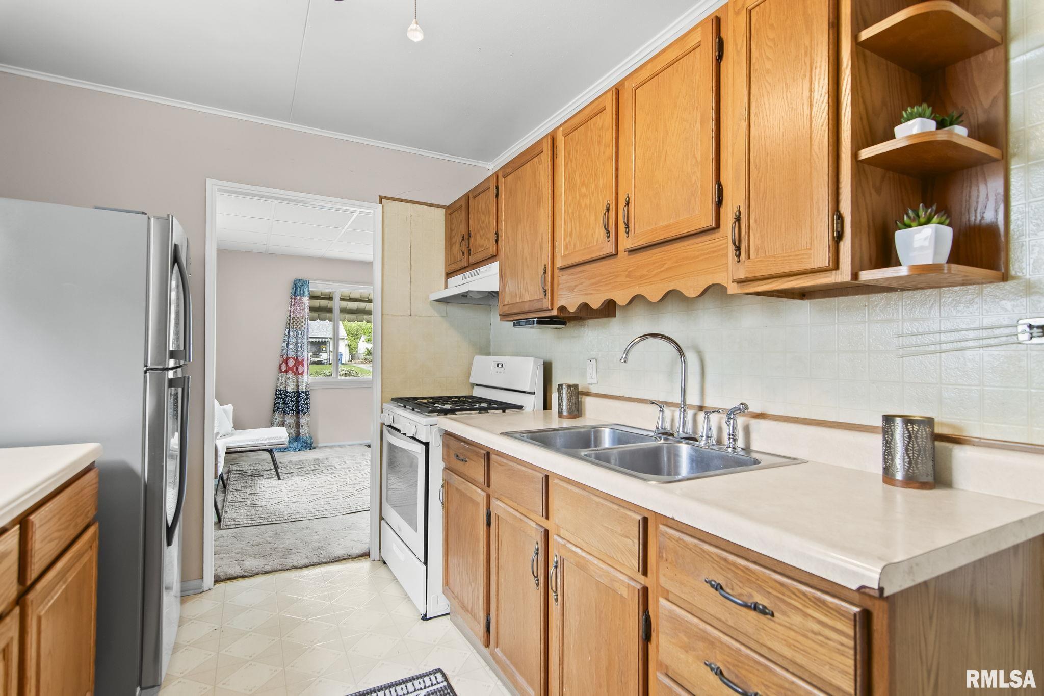 1605 North 21st Street Springfield, IL 62702 - Photo 7 of 31