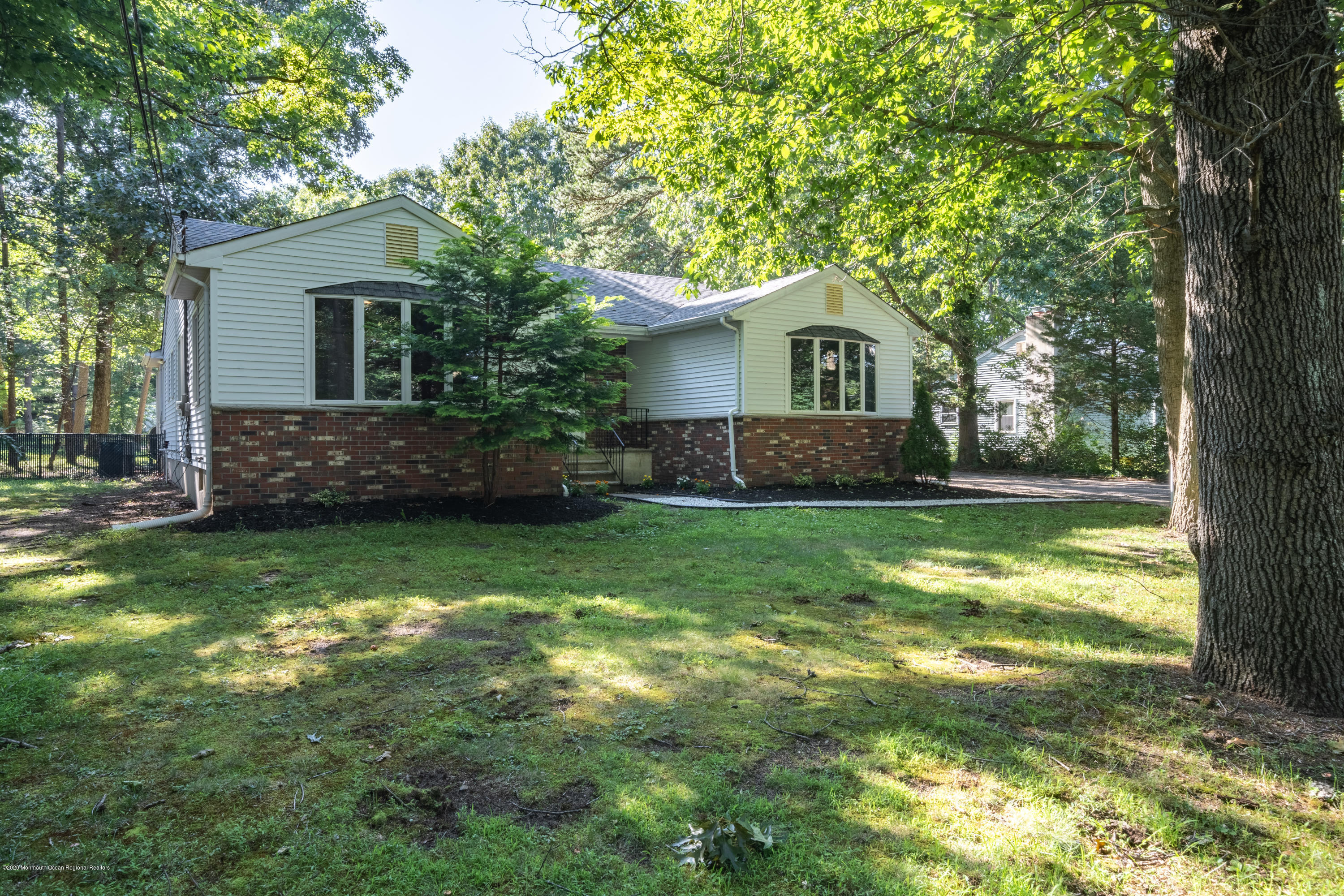 690 Burke Road Jackson, NJ 08527 - Photo 2 of 26 2-SEV02789-HDR