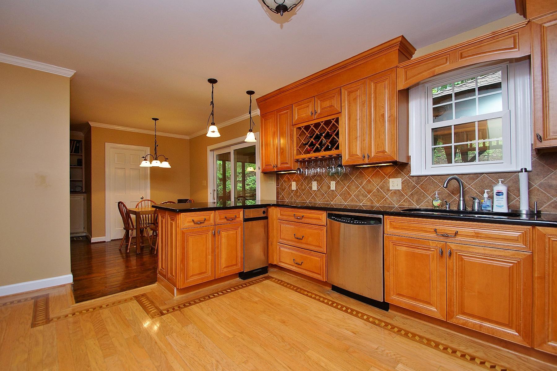 5013 Falcon Ridge Road Roanoke, VA 24018 - Photo 11 of 81 dsc05961