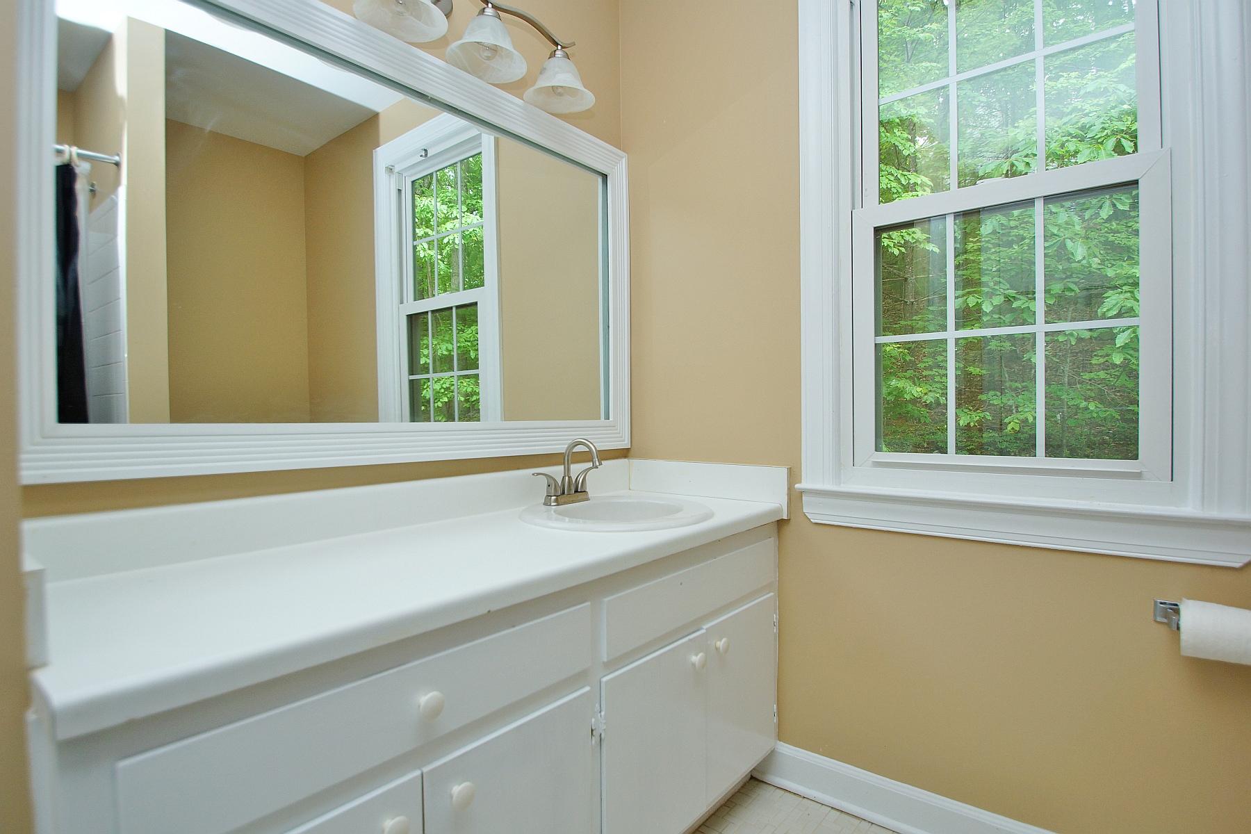 5013 Falcon Ridge Road Roanoke, VA 24018 - Photo 36 of 81 dsc06037