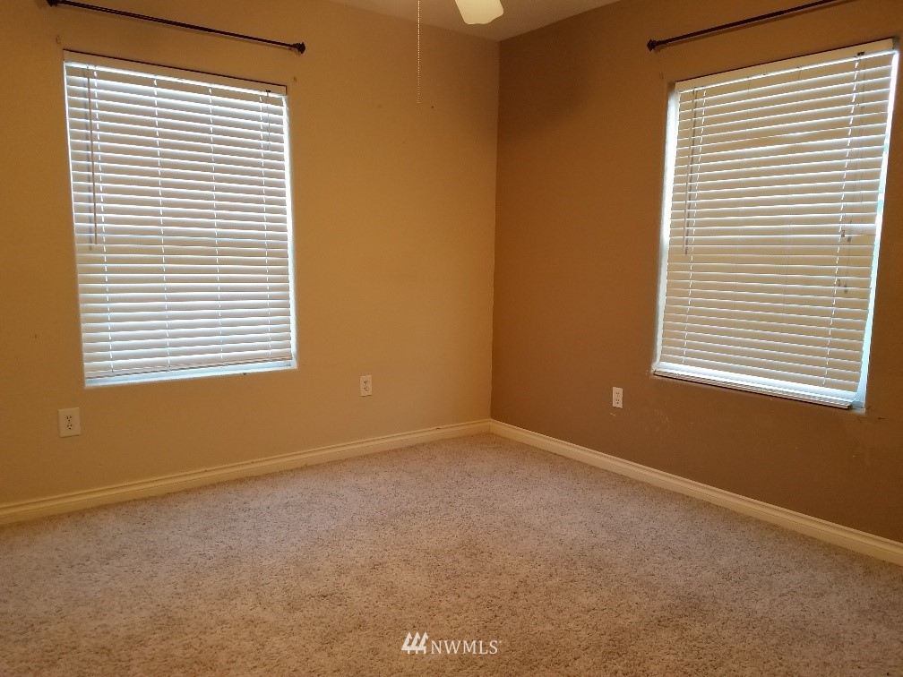 295 Southwest James Street Chehalis, WA 98532 - Photo 7 of 10 Gallery Image 7