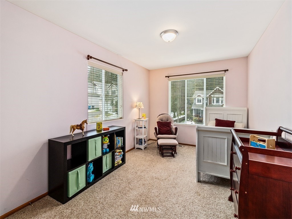 12043 Southeast 186th Street Renton, WA 98058 - Photo 14 of 23 Gallery Image 14