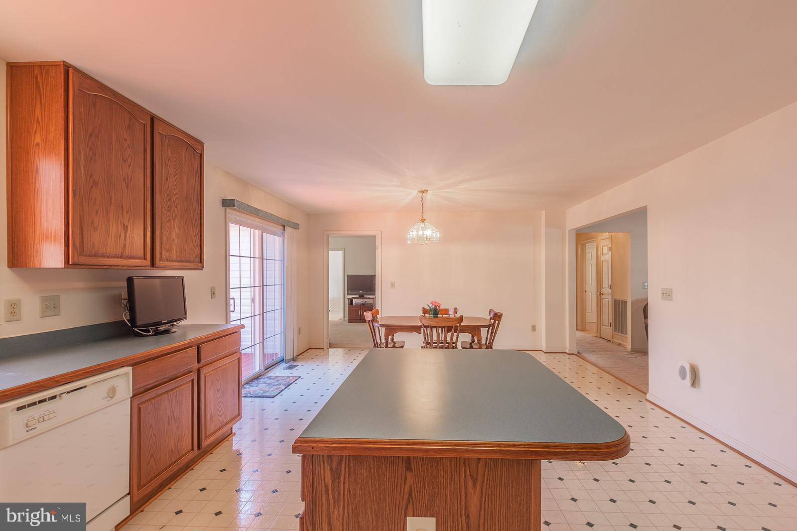 1544 Truslow Road Fredericksburg, VA 22406 - Photo 16 of 60 Kitchen
