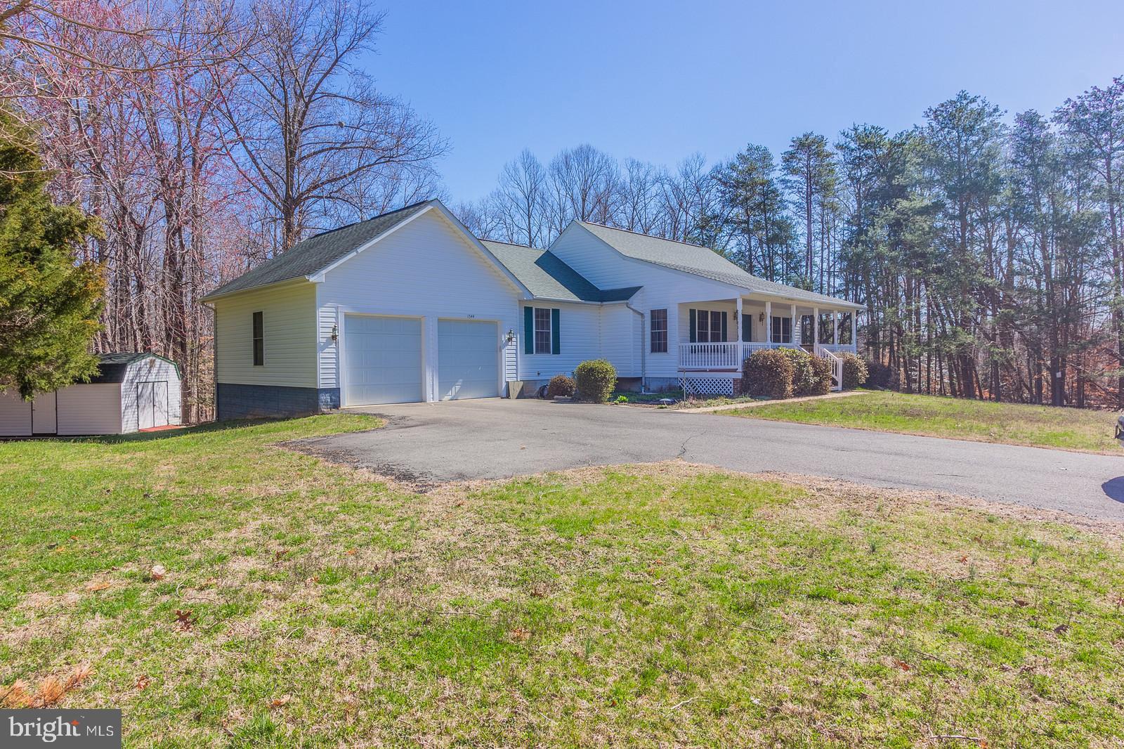 1544 Truslow Road Fredericksburg, VA 22406 - Photo 3 of 60 2 car garage!