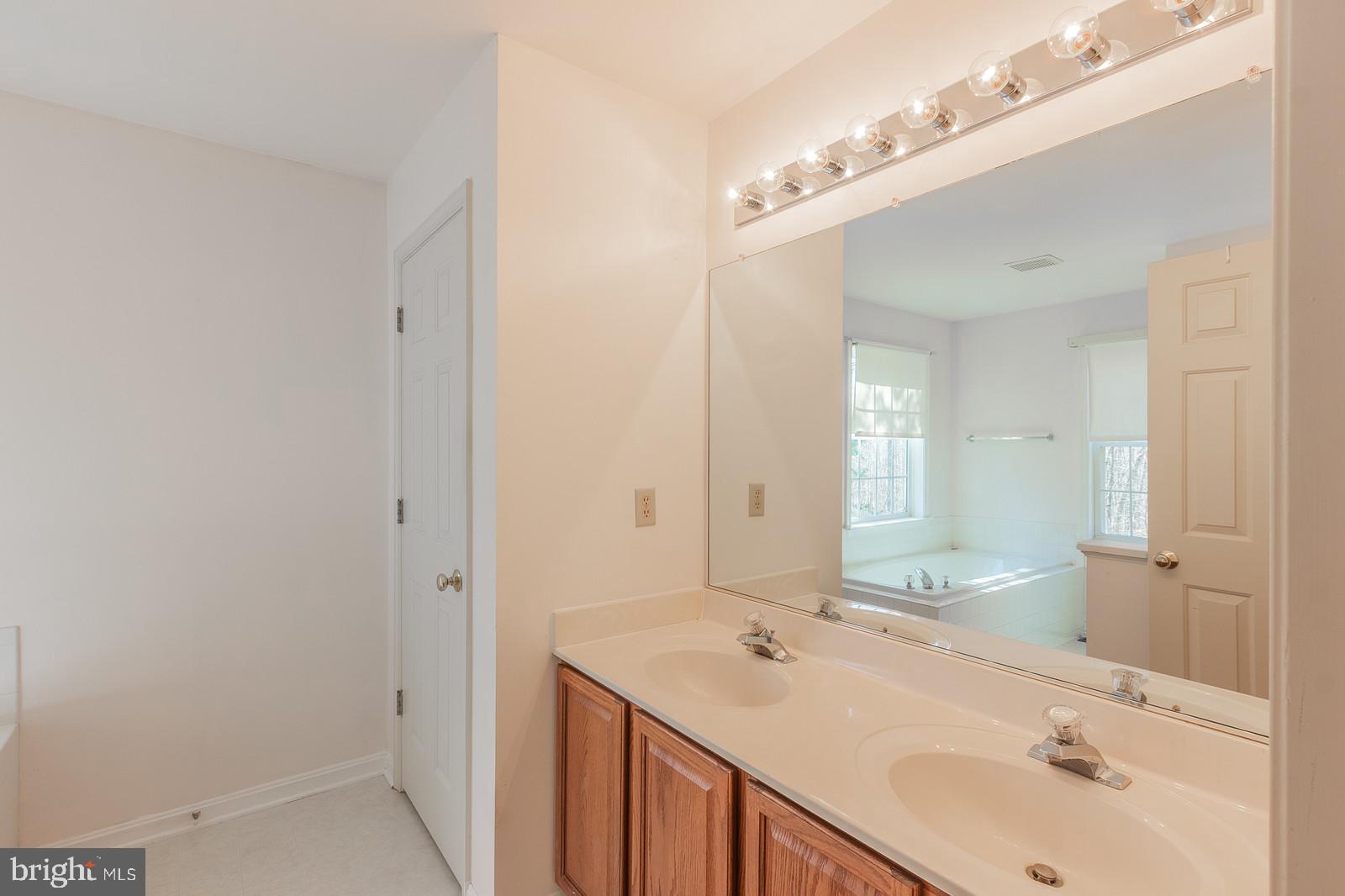 1544 Truslow Road Fredericksburg, VA 22406 - Photo 28 of 60 Master Bathroom
