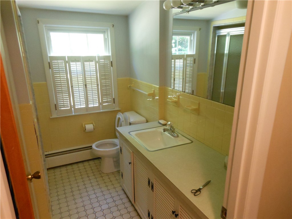 69 Absalona Hill Road Glocester, RI 02814 - Photo 24 of 27 2ND FLOOR BATHROOM