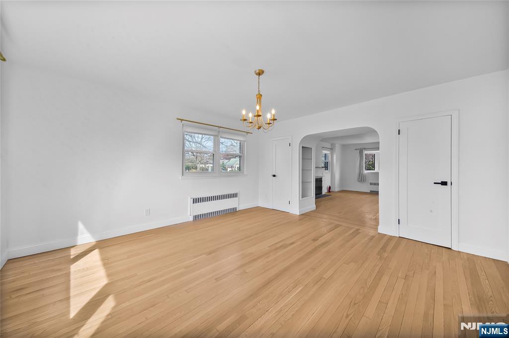 595 Knickerbocker Road Tenafly, NJ 07670 - Photo 5 of 34