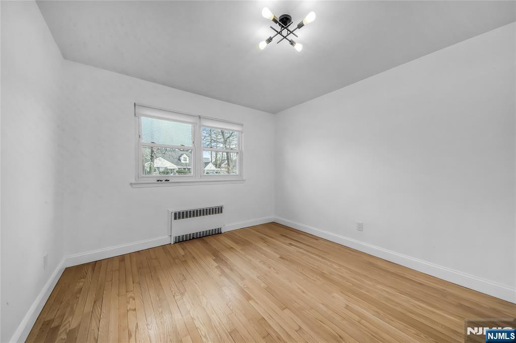 595 Knickerbocker Road Tenafly, NJ 07670 - Photo 9 of 34