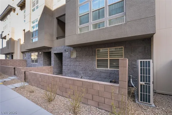 $3,700 | 667 Grey Saker Street, Las Vegas, NV 89138