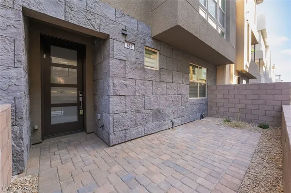 $3,700 | 667 Grey Saker Street, Las Vegas, NV 89138