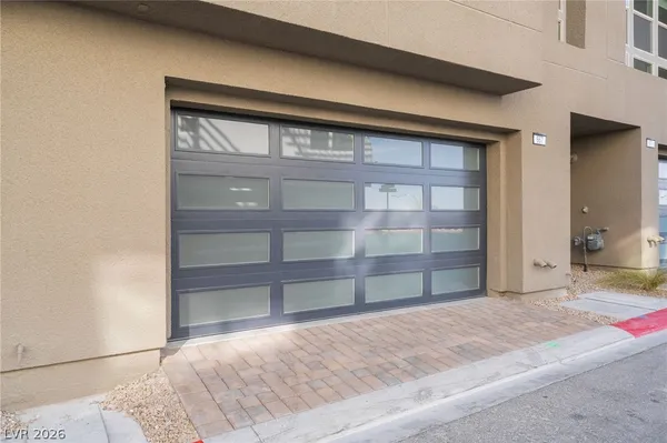 $3,700 | 667 Grey Saker Street, Las Vegas, NV 89138