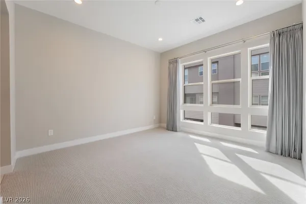 $3,700 | 667 Grey Saker Street, Las Vegas, NV 89138