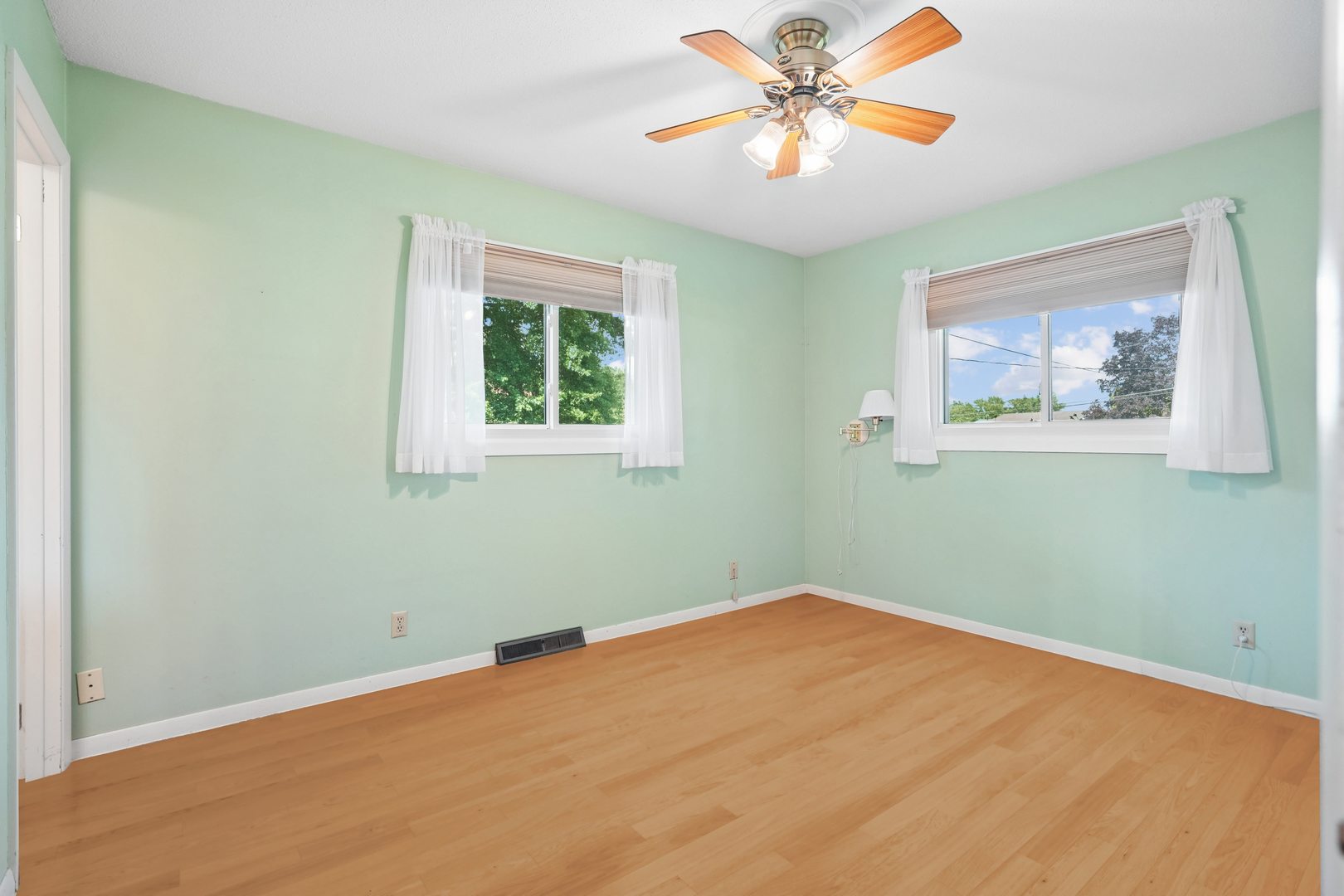 8512 Ridgewood Road Rock Island, IL 61201 - Photo 19 of 38