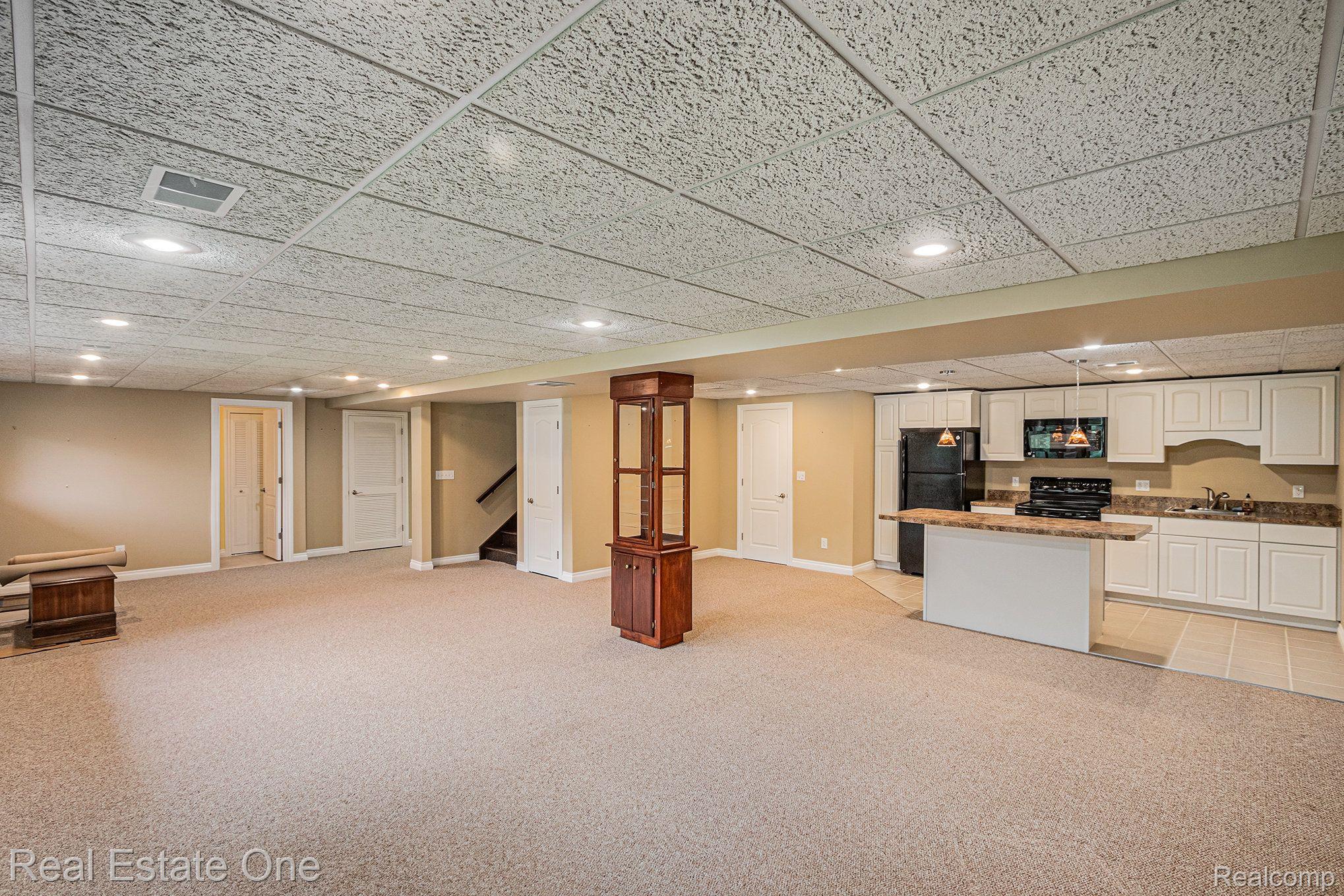 68079 Dequindre Road Oakland, MI 48363 - Photo 15 of 31 Lower level