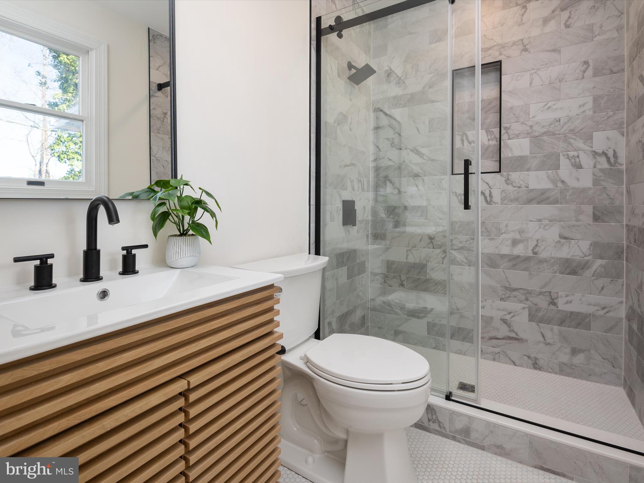 3350 Hazelwood Road Edgewater, MD 21037 - Photo 7 of 53 Gallery Image 7