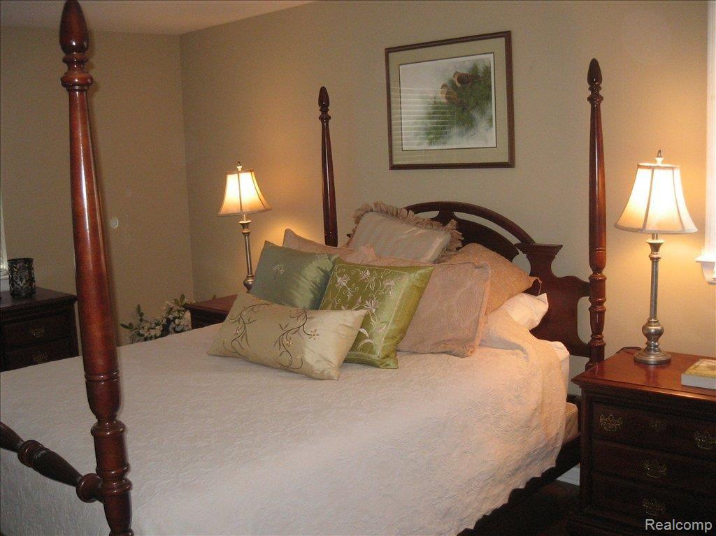 6492 Raintree Court Canton, MI 48187 - Photo 13 of 16 Master Bedroom