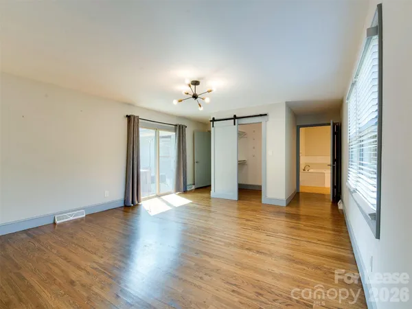 $2,900 | 3921 Sheffield Drive, Charlotte, NC 28205