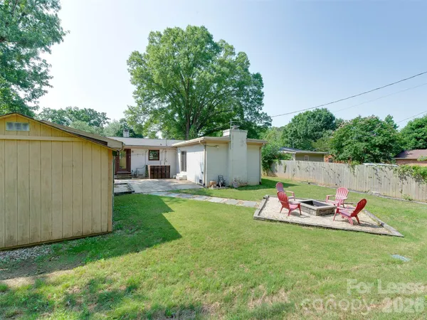 $2,900 | 3921 Sheffield Drive, Charlotte, NC 28205