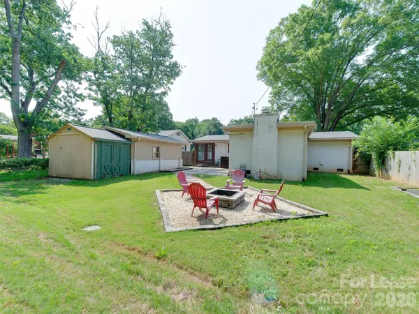 $2,900 | 3921 Sheffield Drive, Charlotte, NC 28205