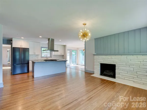 $2,900 | 3921 Sheffield Drive, Charlotte, NC 28205