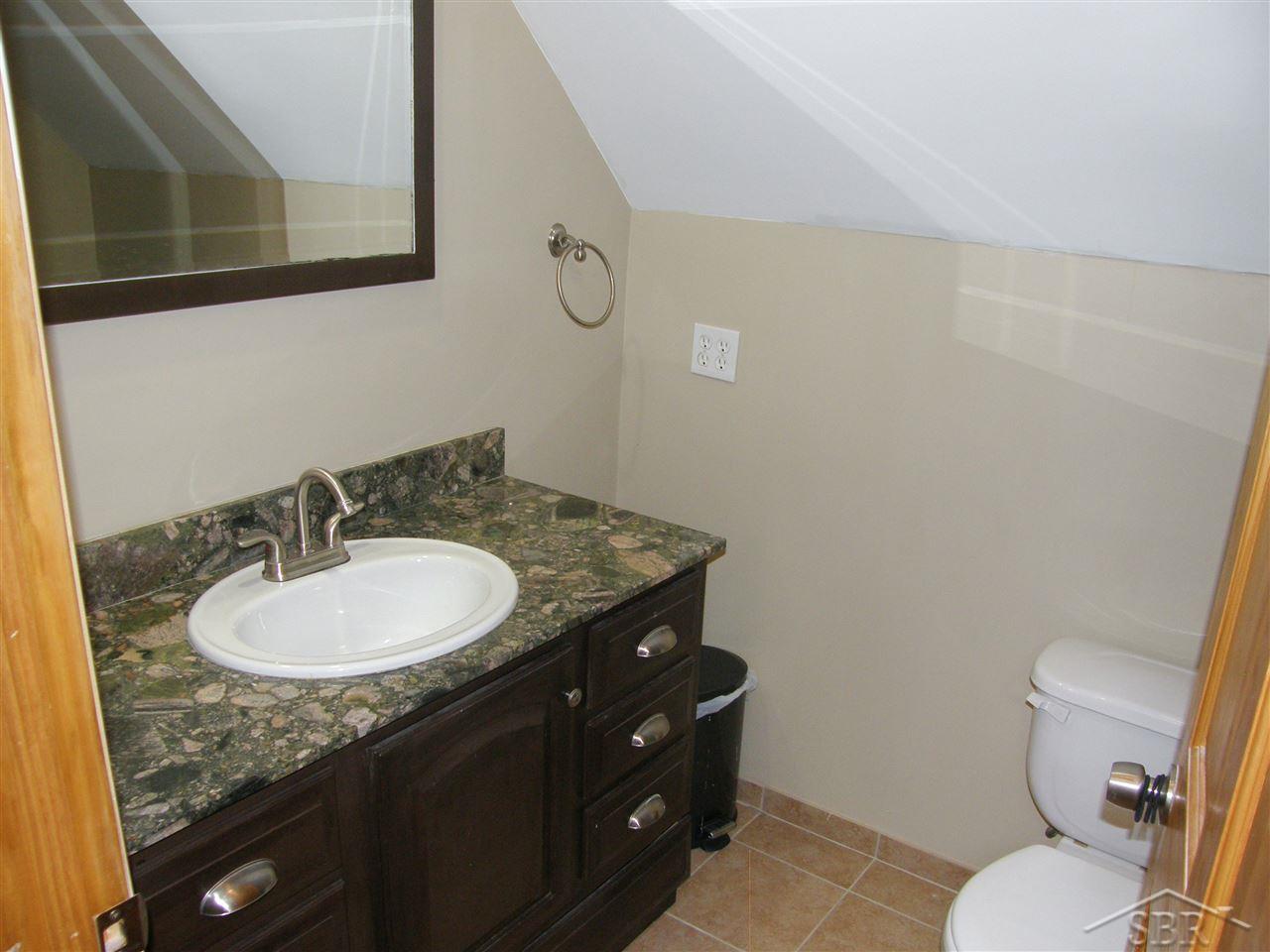 10008 South Graham Road St. Charles, MI 48655 - Photo 24 of 26 31372511-23.JPG