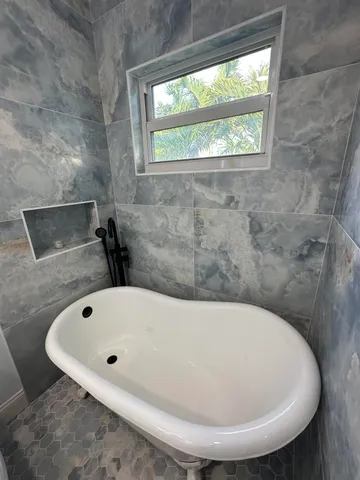 $6,250 | 801 Northwest 6th Drive, Boca Raton, FL 33486