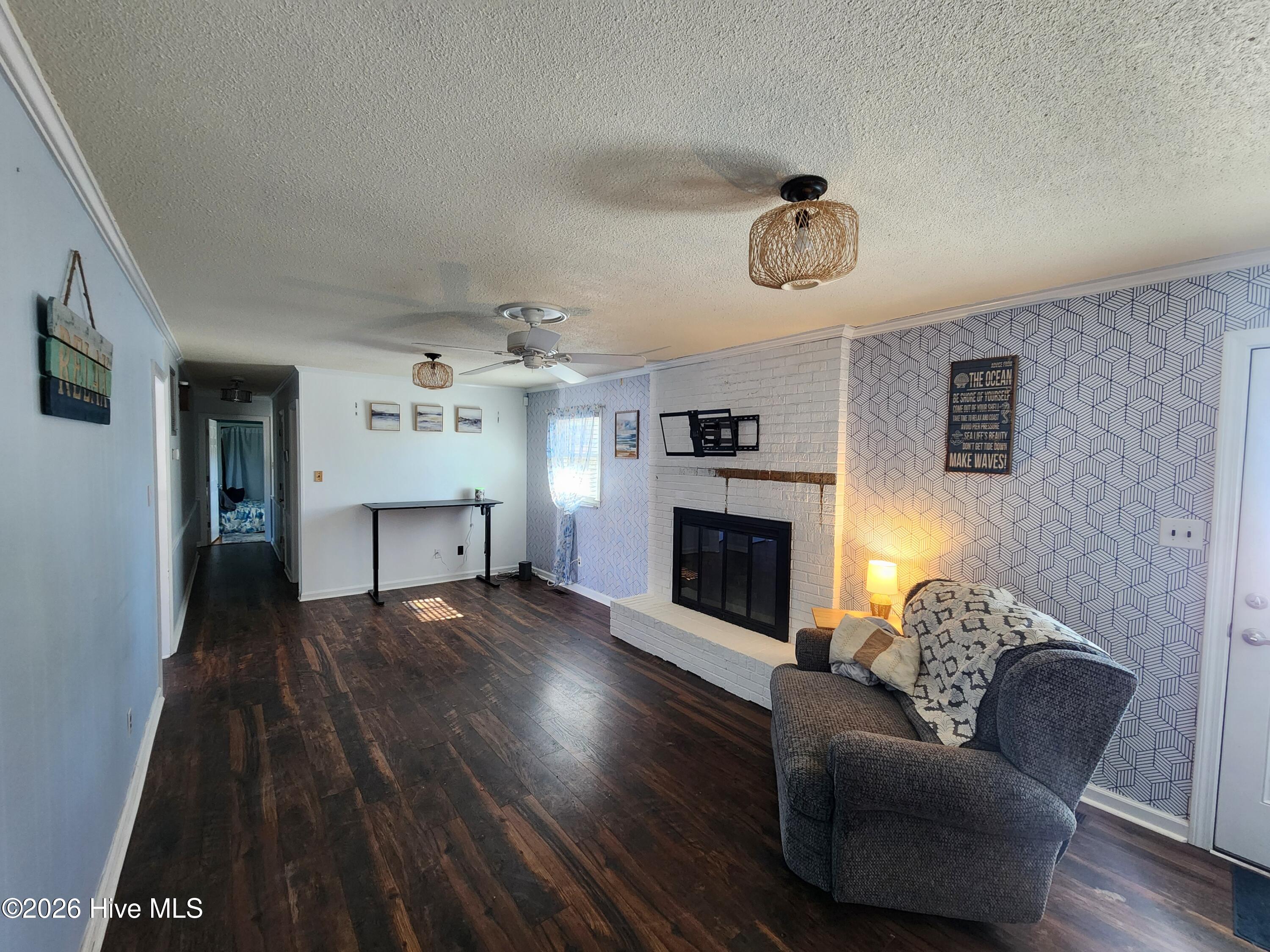 200 Stratford Road Havelock, NC 28532 - Photo 8 of 12 FAMILY ROOM