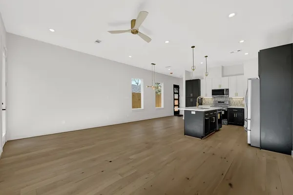$2,450 | 3628 Lydia Street, Houston, TX 77021