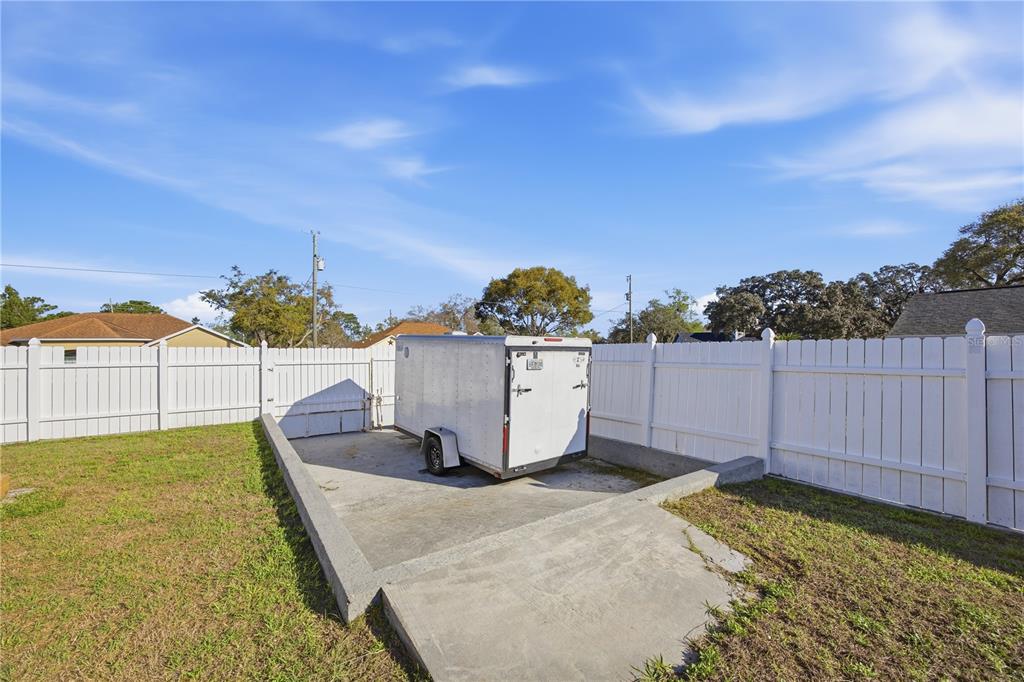 14185 Dorado Street Spring Hill, FL 34609 - Photo 30 of 32