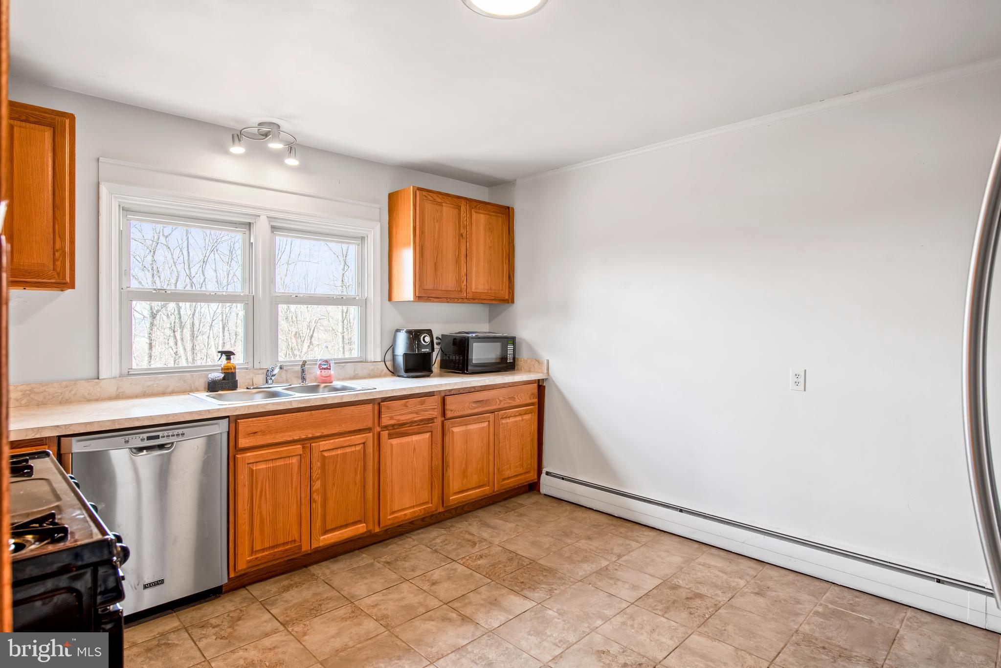 8966 Hawbottom Road Middletown, MD 21769 - Photo 6 of 23
