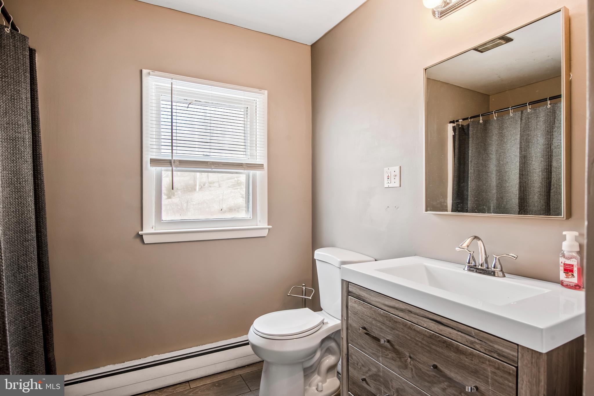8966 Hawbottom Road Middletown, MD 21769 - Photo 10 of 23