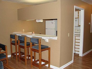 102 Calhoun Street, Unit 113 Clemson, SC 29631 - Photo 6 of 9 Kitchen with eating bar. Photos taken prior to cu