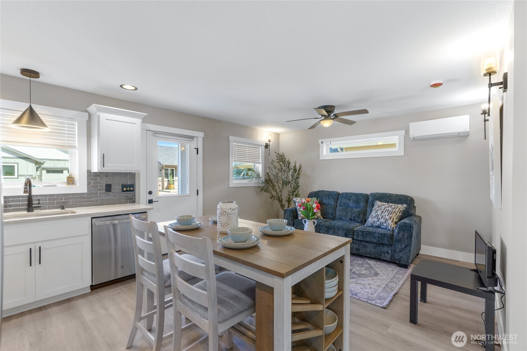 119 7th Street Southwest Long Beach, WA 98631 - Photo 12 of 30