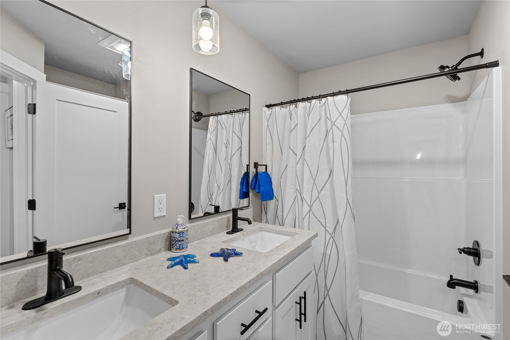 119 7th Street Southwest Long Beach, WA 98631 - Photo 17 of 30