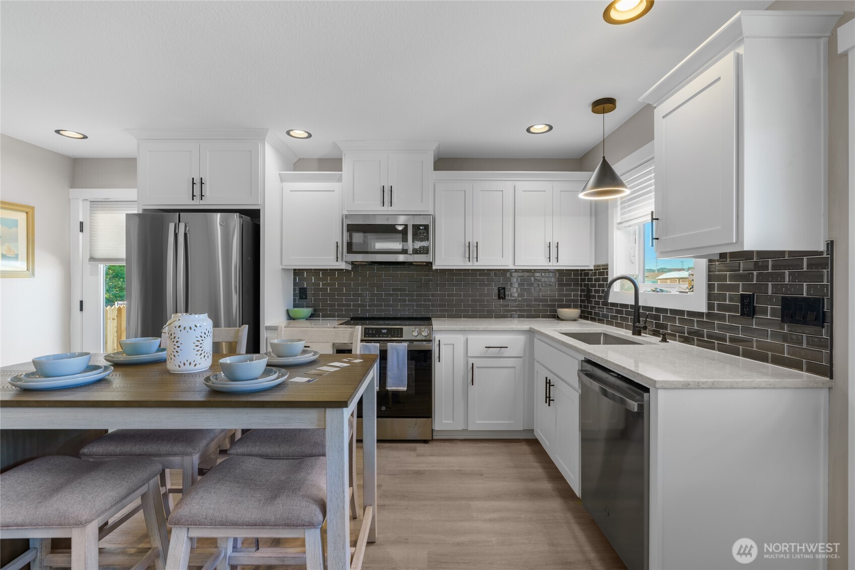 119 7th Street Southwest Long Beach, WA 98631 - Photo 9 of 30