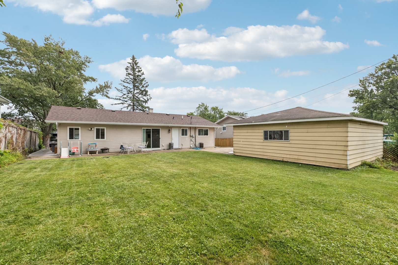 1730 Pierce Road Hoffman Estates, IL 60169 - Photo 29 of 34 Gallery Image 29