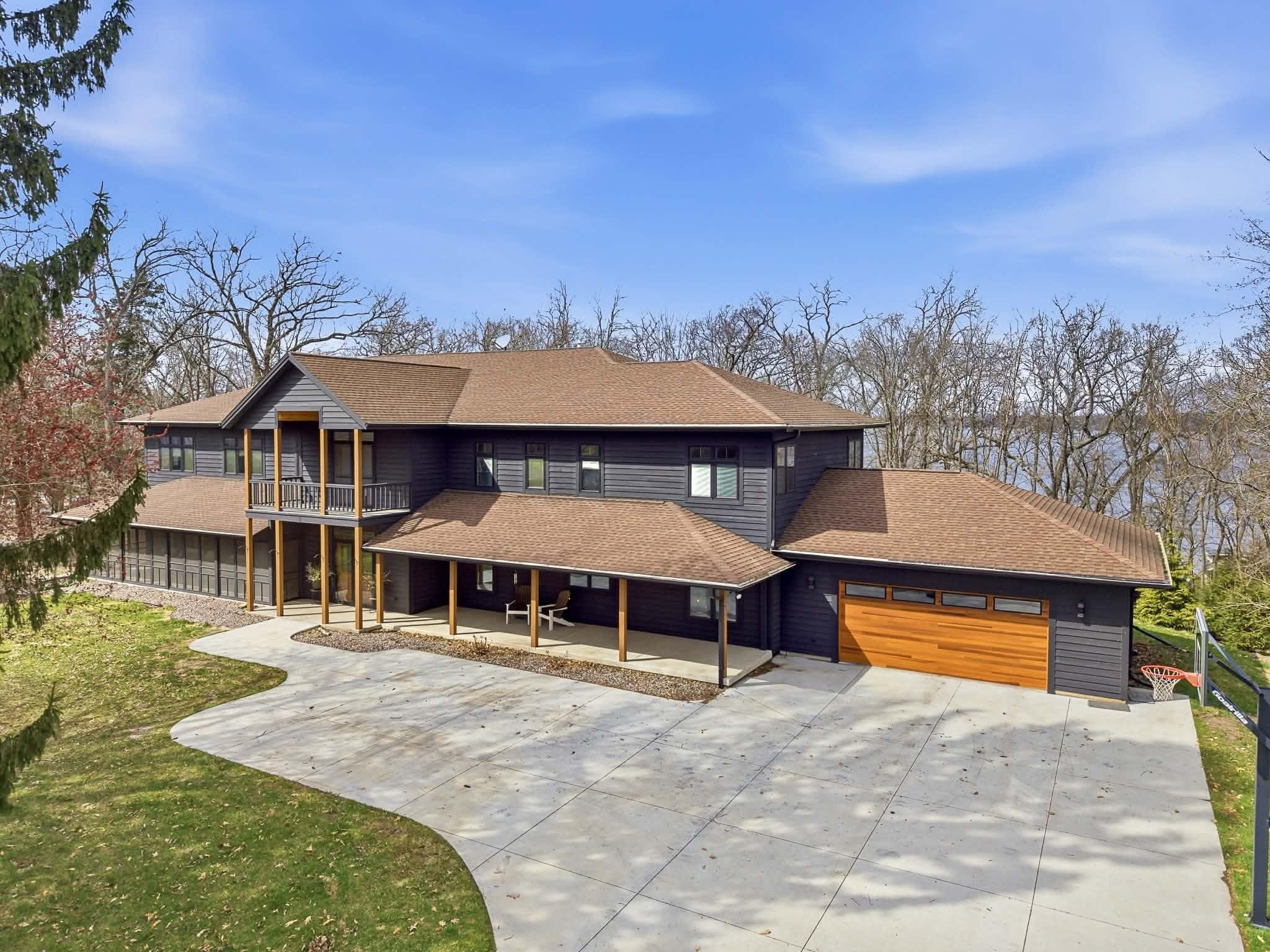 W1484 Spring Grove Road Ripon, WI 54971 - Photo 2 of 86